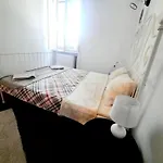 Apartament 2 Bedroom Serviced Belle Vue By The Park
