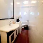 2 Bedroom Serviced Belle Vue By The Park *