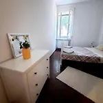 2 Bedroom Serviced Belle Vue By The Park * Timişoara