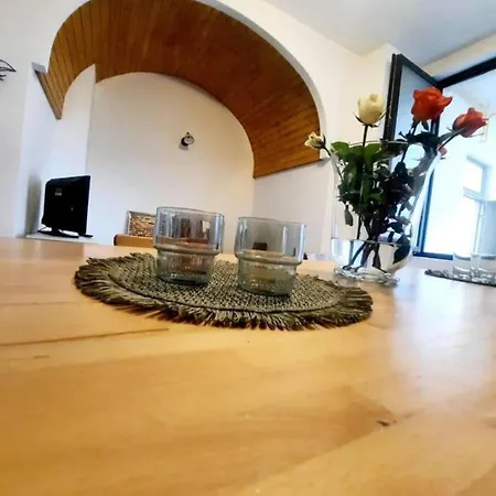 Apartament 2 Bedroom Serviced Belle Vue By The Park