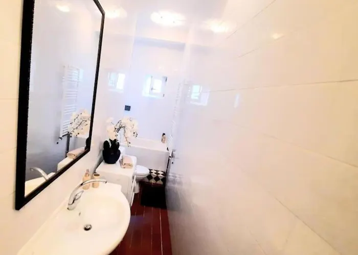 2 Bedroom Serviced Belle Vue By The Park アパート *