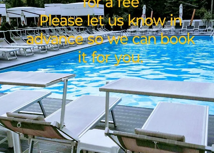 2 Bedroom Serviced Belle Vue By The Park *